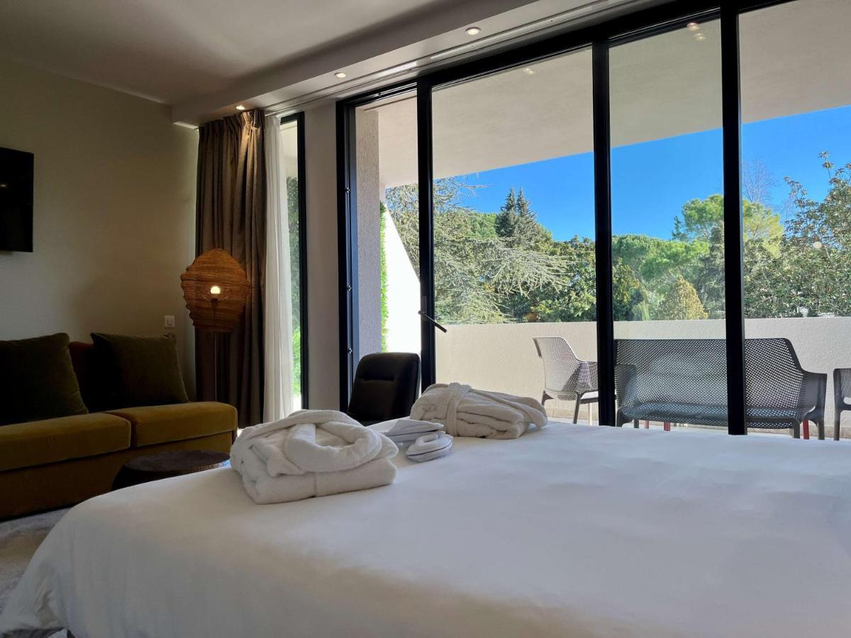 Best Western Sevan Parc Hotel Pertuis Dış mekan fotoğraf